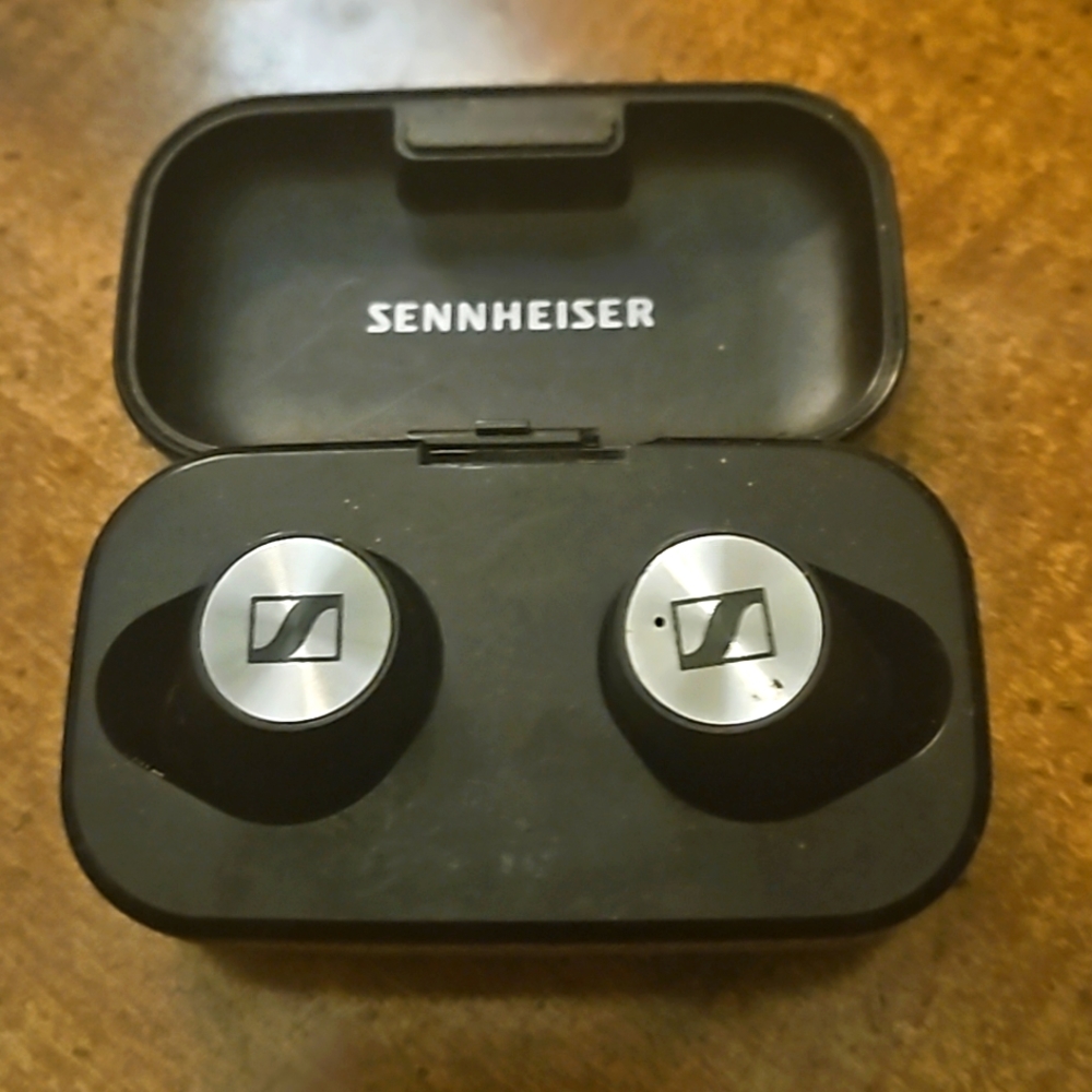 Sennheiser wireless headphones ..